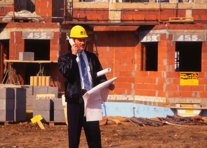 Bauleiter-Kooperation-der-Gewerke